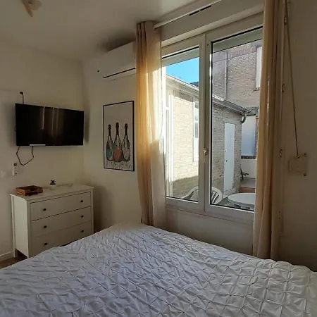 Mahaut, Studio, 2 Pers, Calme, Centre-ville Apartment Reims